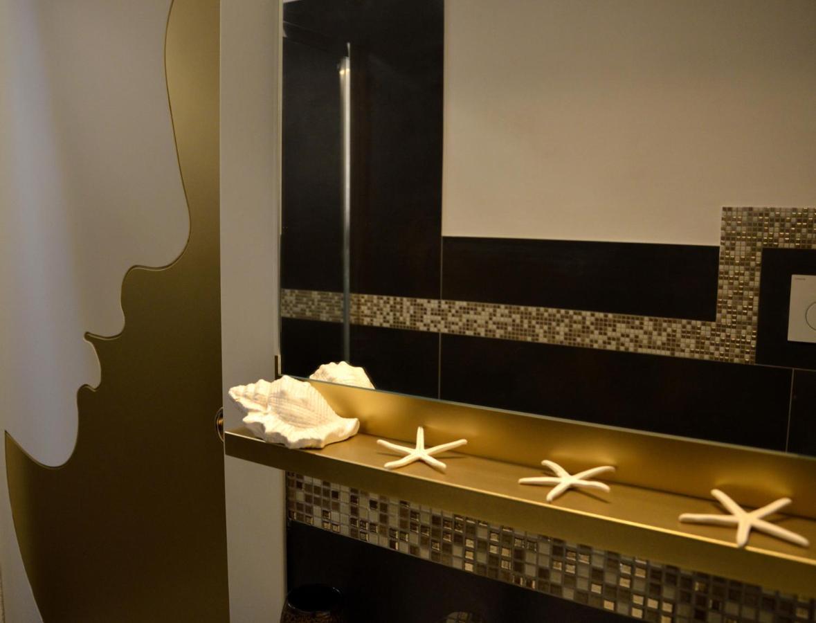 Gold White Exclusive House Polignano a Mare Exterior foto